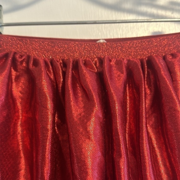 EUC: H&M  Red Christmas lined Skirt Size 2-4 - Picture 2 of 5